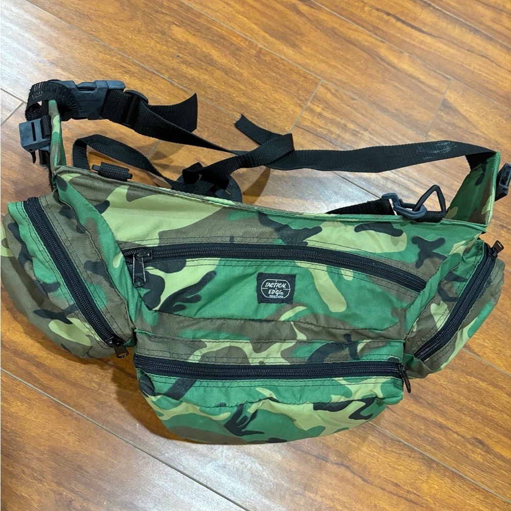 Green Camo Men's Bag